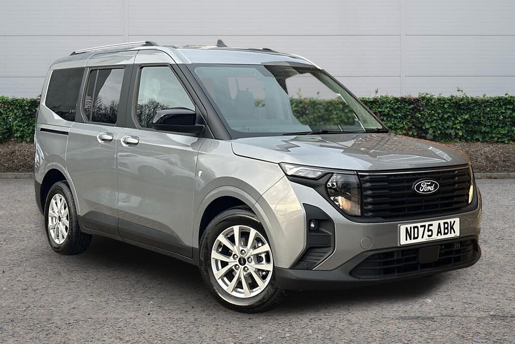 2025 Ford Tourneo Courier 1.0L Titanium