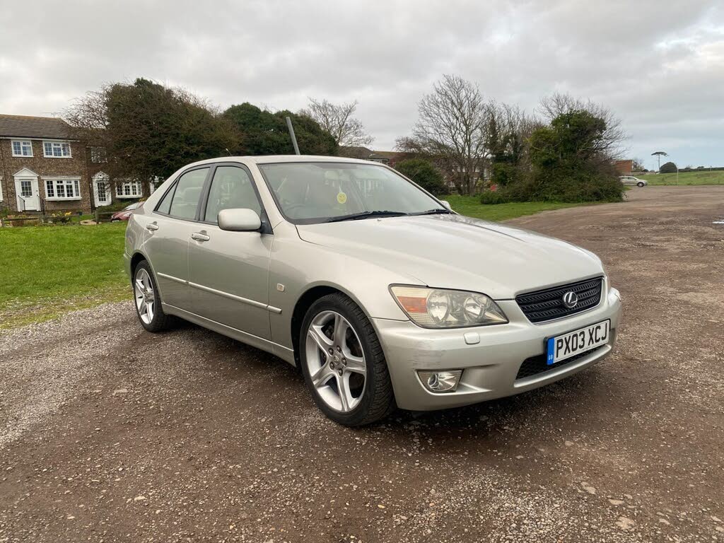 2003 Lexus IS 200 2.0 SE auto