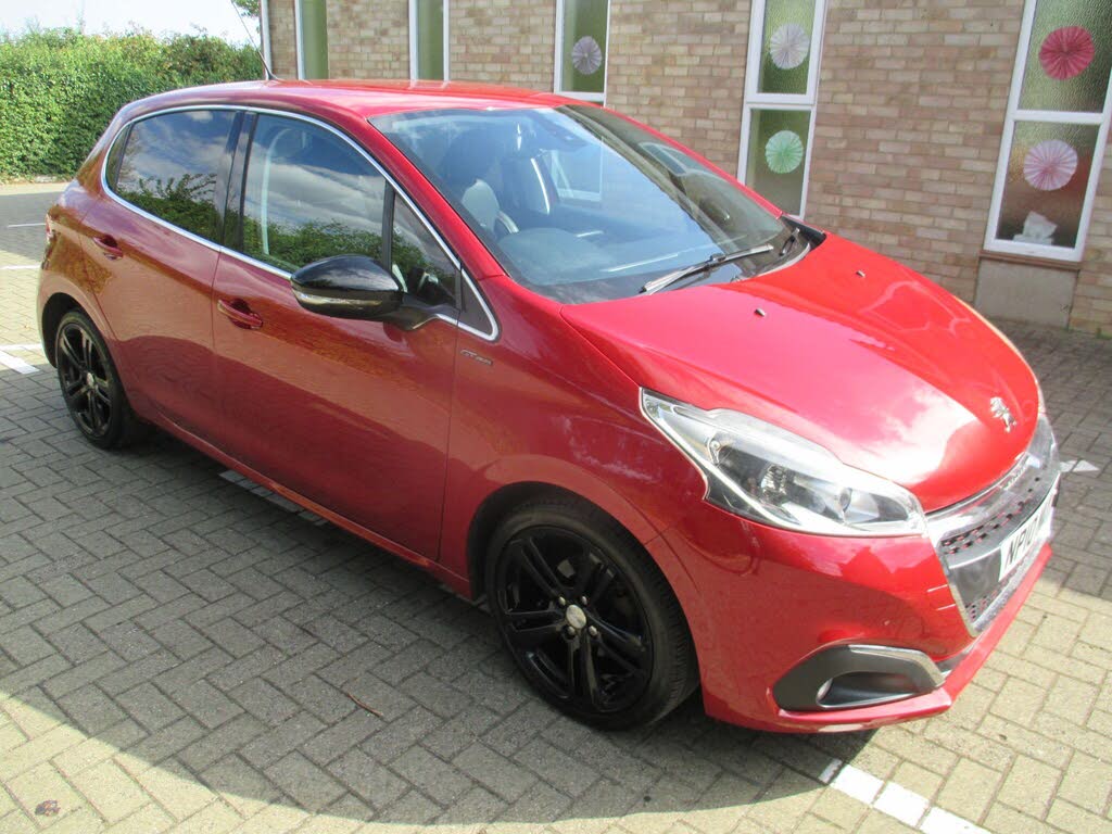 2015 Peugeot 208 1.2 PureTech GT Line 5d