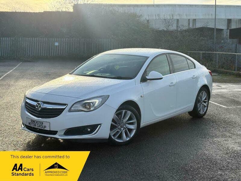 2015 Vauxhall Insignia 2.0CDTi SRi (163ps) (NAV) Hatchback 5d Auto