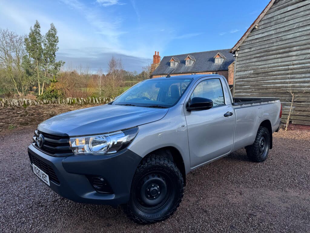 2020 Toyota Hi-Lux 2.4D-4D Active (150hp)(Eu6dT-E) 3.5t Single Pick-Up