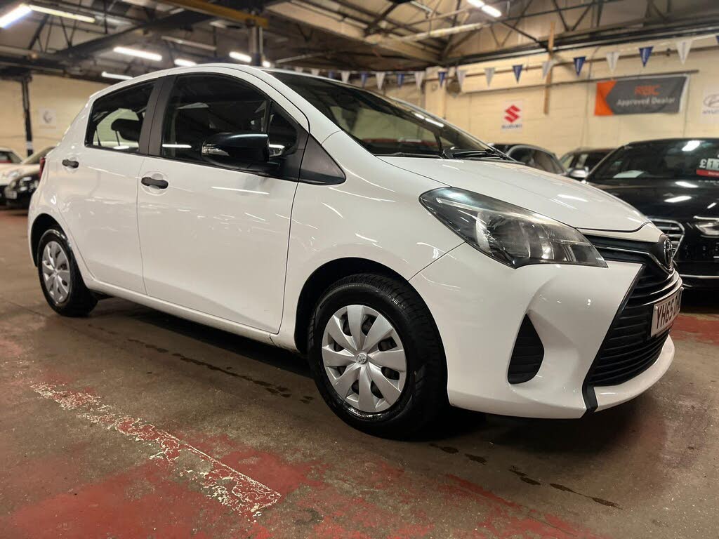 2015 Toyota Yaris 1.0 Active 5d