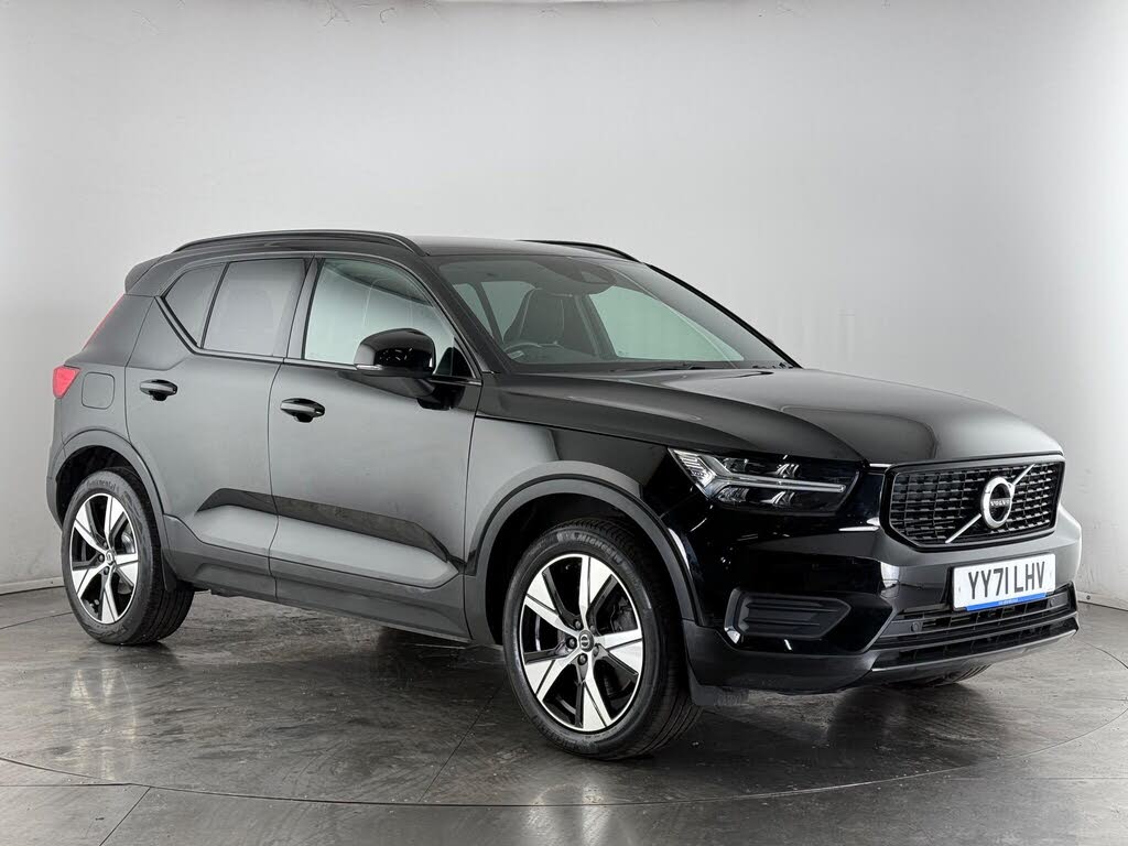 2021 Volvo XC40 1.5 T5 R-Design (262bhp)