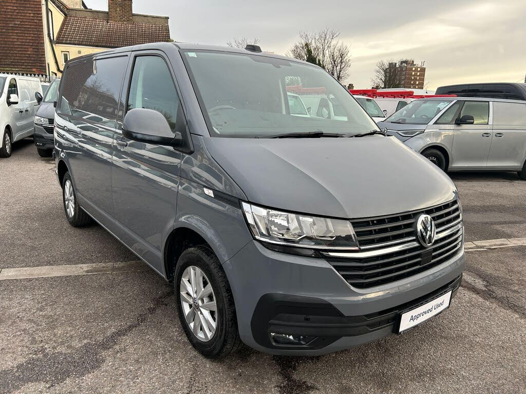 2022 Volkswagen Transporter 2.0TDI T28 Highline BMT SWB (150ps)(Eu6dT-E)