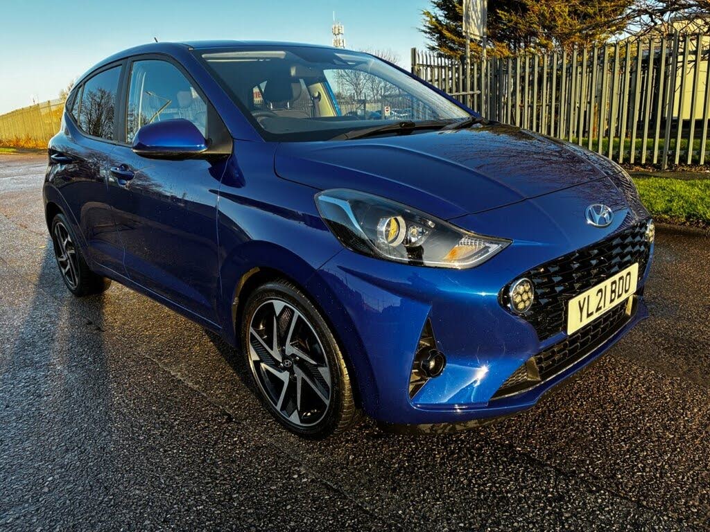 2021 Hyundai i10 1.2 Premium (84ps) 1197cc Auto