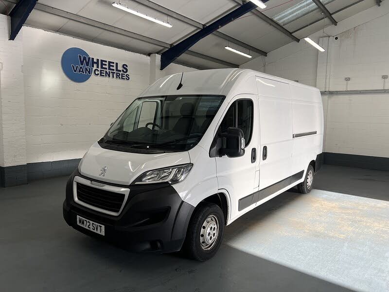 2023 Peugeot Boxer 2.2 BlueHDi Professional 335 L3 H2 (140bhp)(EU6d) L3 H2 Panel 2179cc