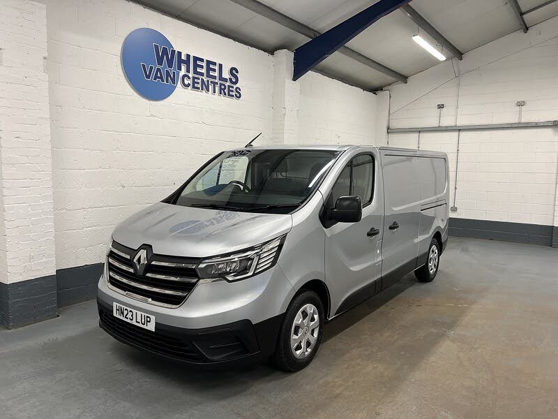 2023 Renault Trafic 2.0dCi LL30 130 Business+ Panel