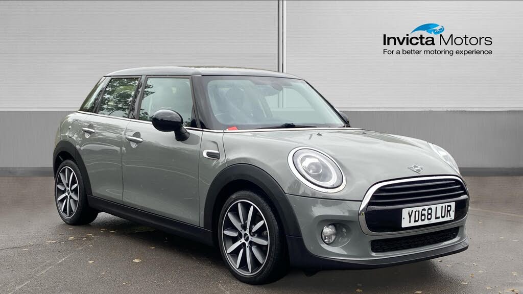 2018 MINI Mini 1.5 Cooper Series II (s/s) Hatchback 5d