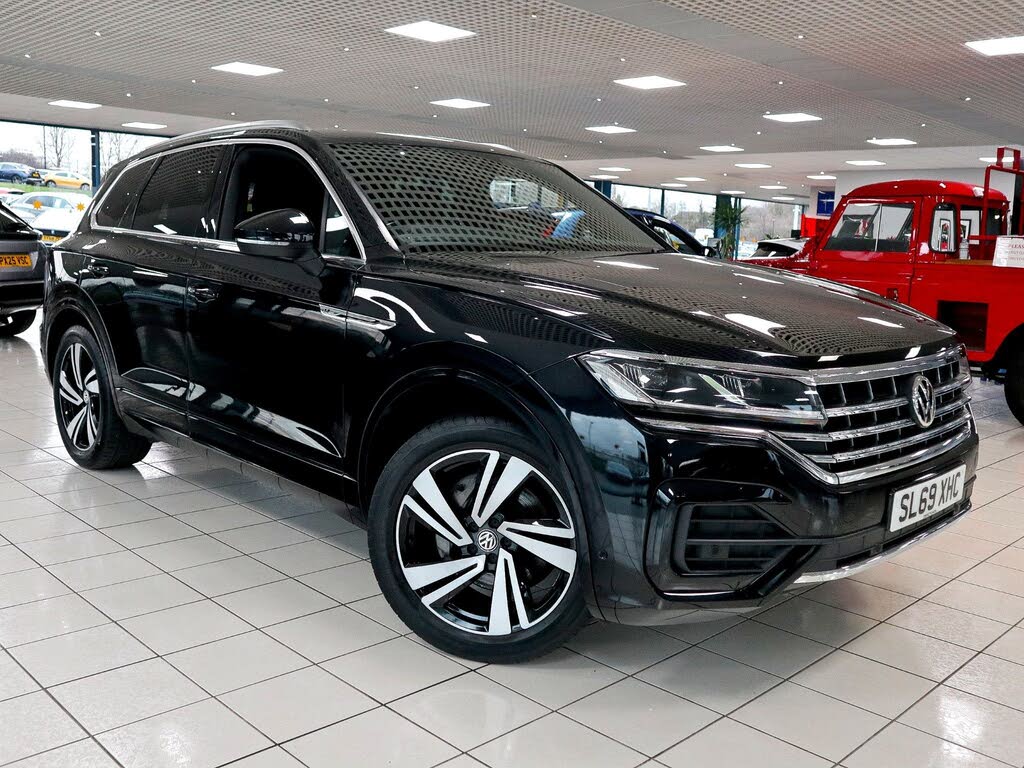2019 Volkswagen Touareg 3.0TDI R-Line Tech (286ps)