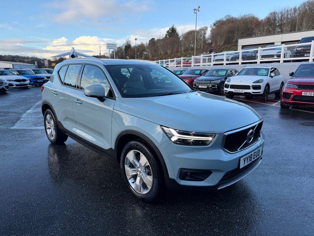 2018 Volvo XC40 2.0 T4 Momentum Pro