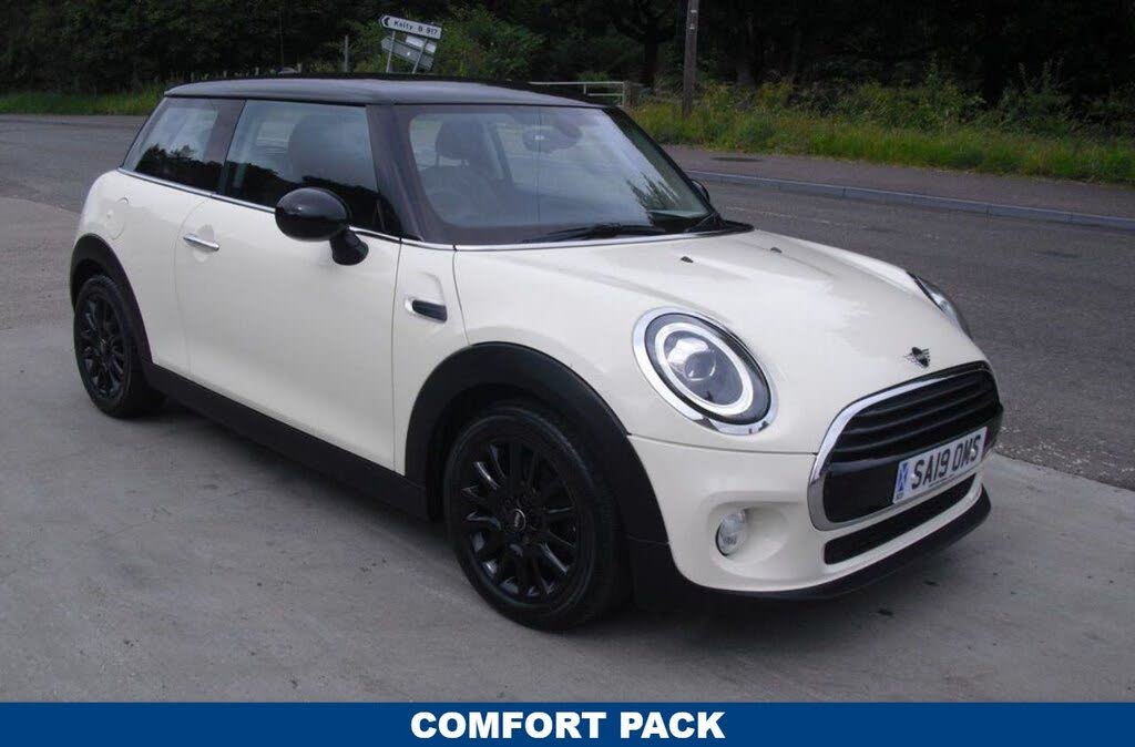 2019 MINI Mini 1.5 Cooper Classic Hatchback 3d