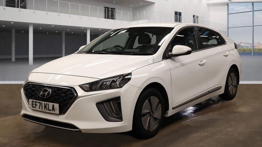 2022 Hyundai IONIQ 1.6 GDi Premium Hybrid