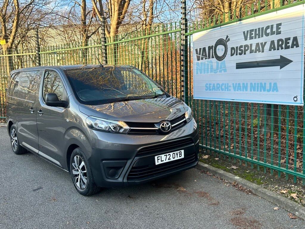 2022 Toyota PROACE 1.5D Icon Medium