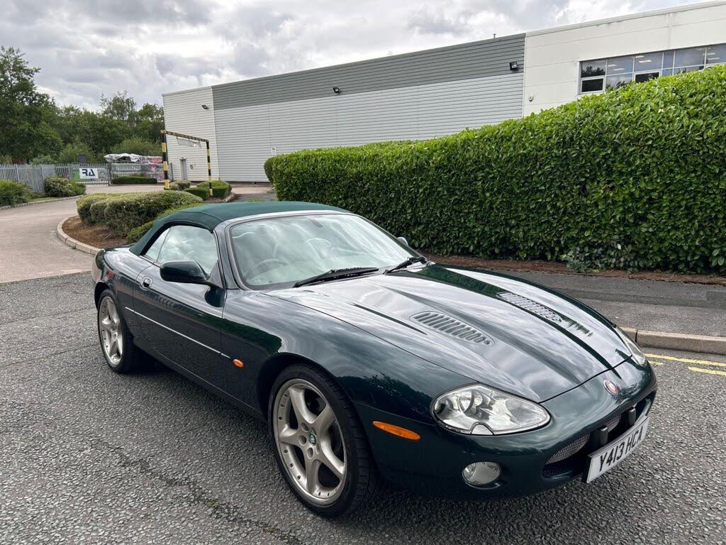 2001 Jaguar XKR 4.0 Coupe