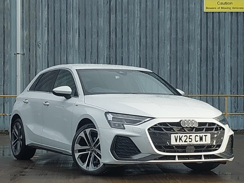 2025 Audi A3 1.5 30 TFSI S Line Sportback 5d Tronic