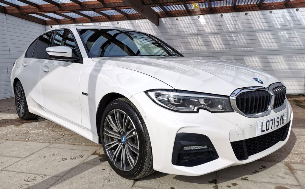 2021 BMW 3 Series 2.0 330e M Sport (Tech Pack)(Pro Pack) Saloon 4d