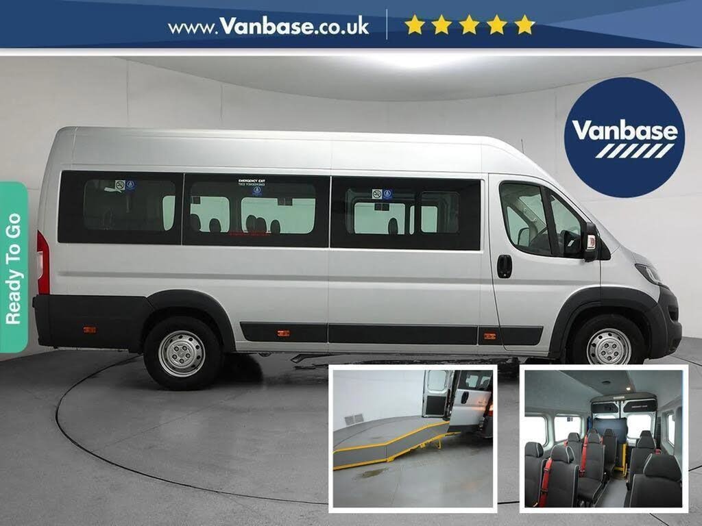 2017 Peugeot Boxer 2.0 BlueHDi 440 L4 H2 Window