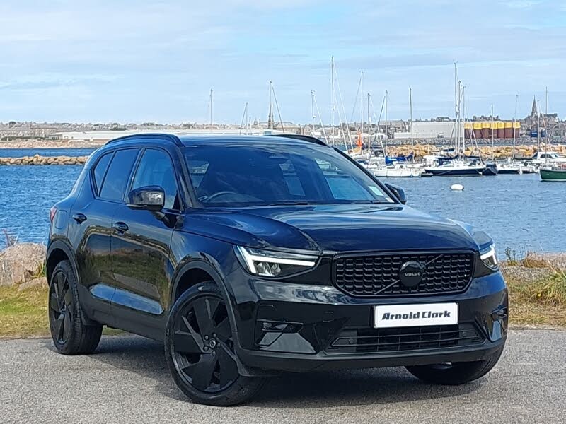 2024 Volvo XC40 2.0 B3 Plus Black Edition