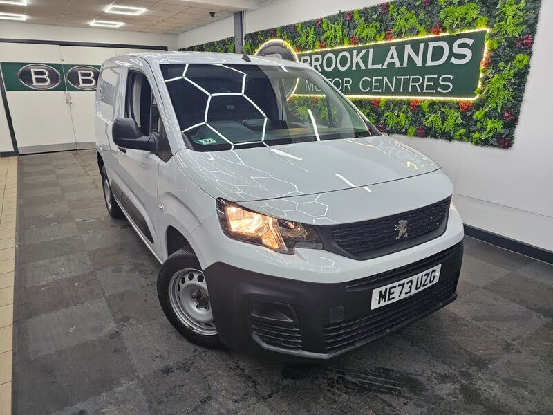 2023 Peugeot Partner 1.5 BlueHDi 1000 Professional Premium (100PS)(Eu6d)