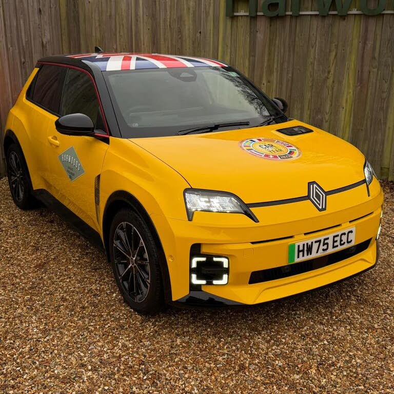 2025 Renault R5 E-Tech E-TECH iconic five (150ps) 52kWh comfort