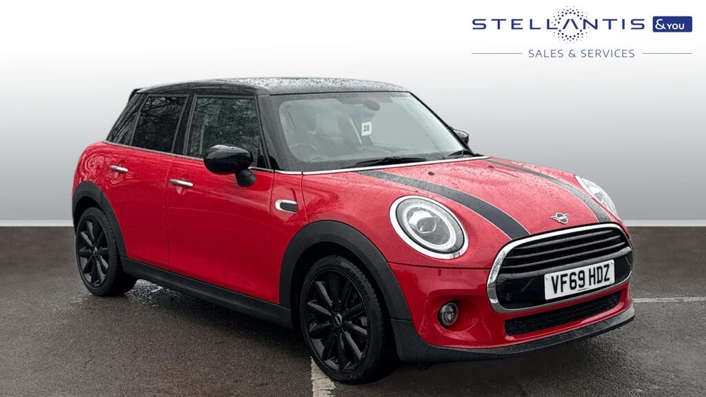 2019 MINI Mini 1.5 Cooper Classic Hatchback 5d