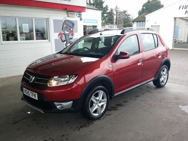 2015 Dacia Sandero Stepway 0.9 TCe Laureate