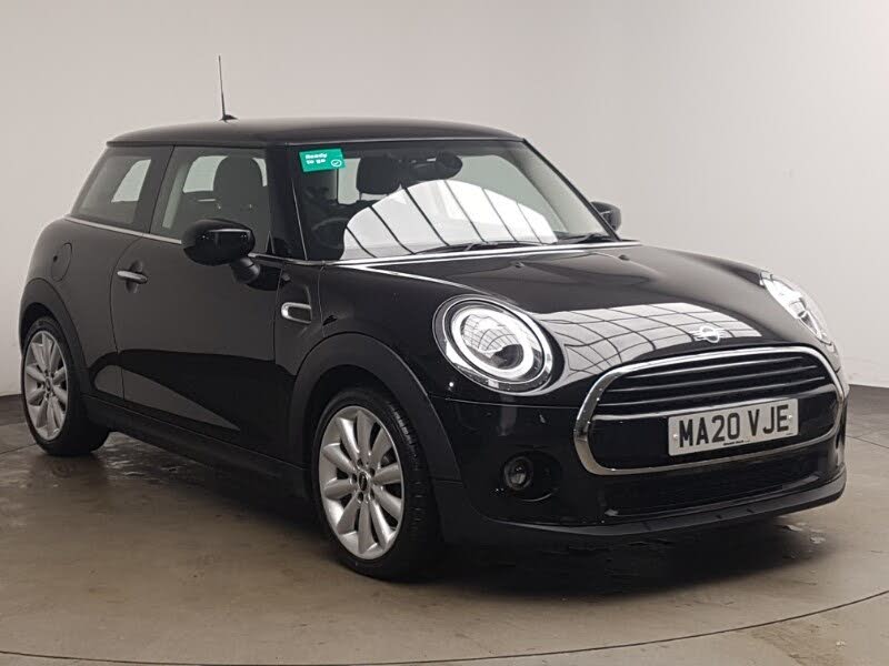2020 MINI Mini 1.5 Cooper Classic (Nav) Hatchback 3d
