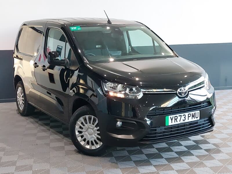 2023 Toyota ProAce City E Icon L1