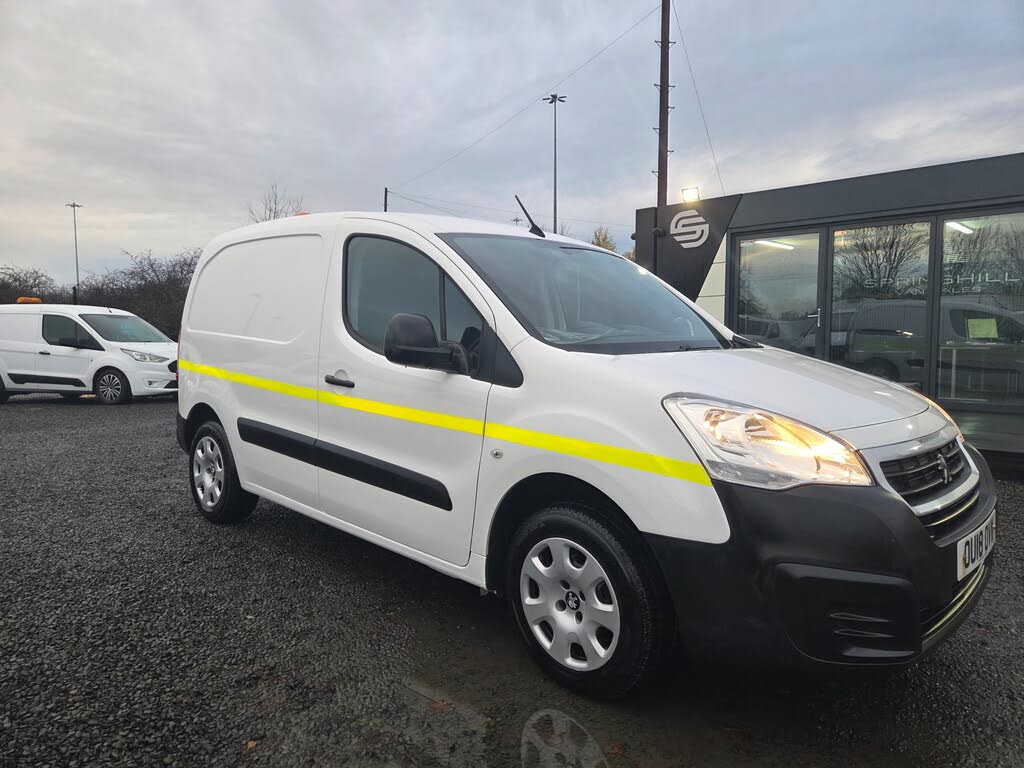 2018 Peugeot Partner 1.6BlueHDi Professional L1 (100Ps)(Eu6) 854