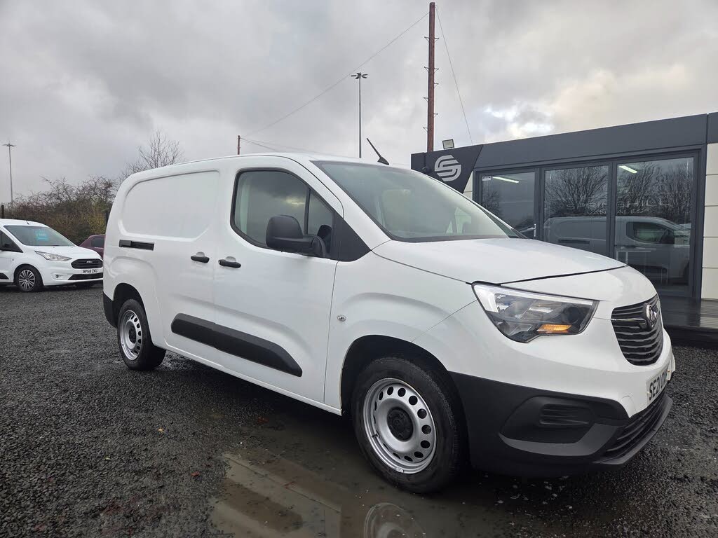2021 Vauxhall Combo 1.5CDTi Dynamic 2300 (100PS)(EU6dT) L2H1 Panel