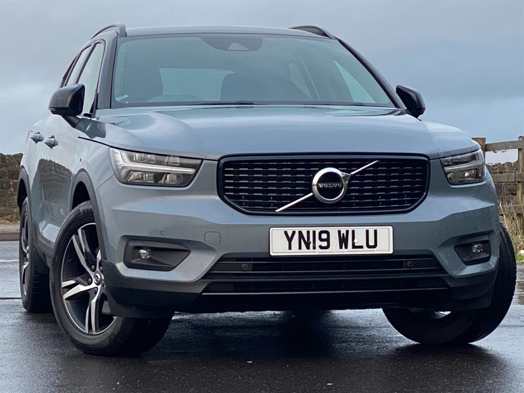 2019 Volvo XC40 2.0 T4 R-Design
