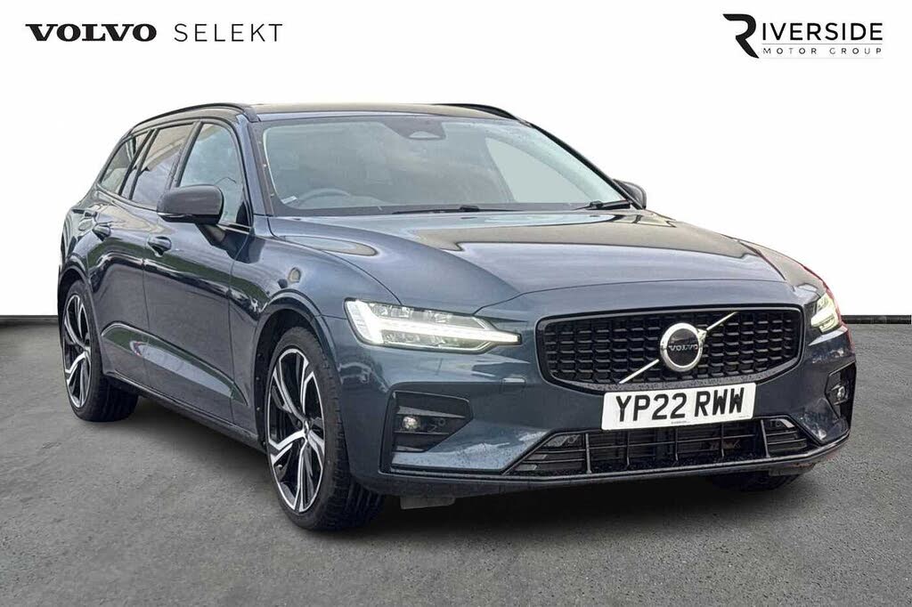 2022 Volvo V60 2.0 B4 Plus Station Wagon