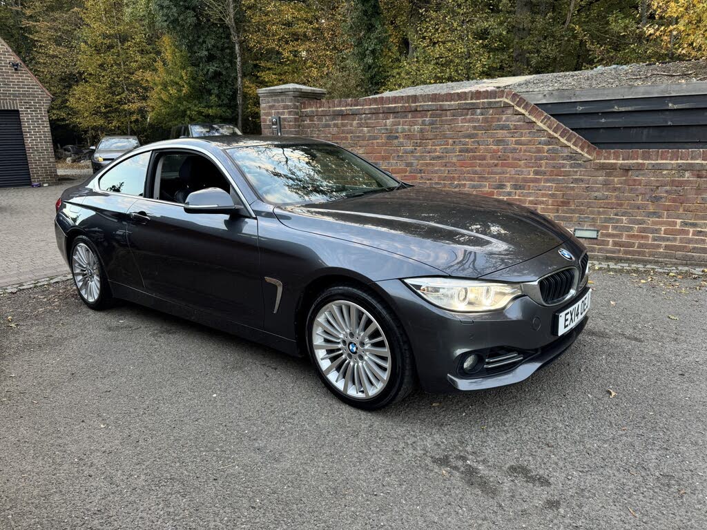 2014 BMW 4 Series 3.0 435i Luxury Coupe 2d Auto