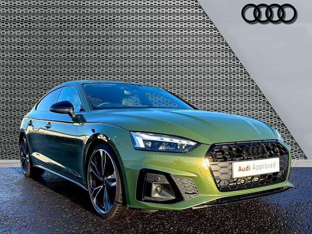 2022 Audi A5 2.0 35 TFSI Black Edition Sportback 5d