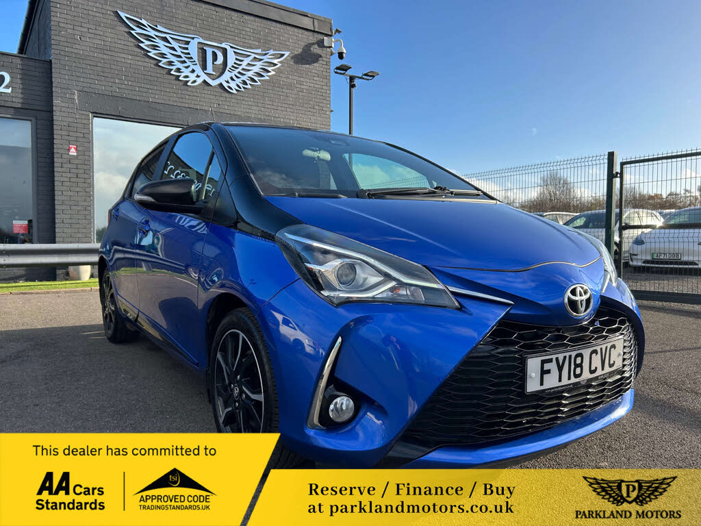 2018 Toyota Yaris 1.5 VVT-i Red Bi-Tone 1496cc