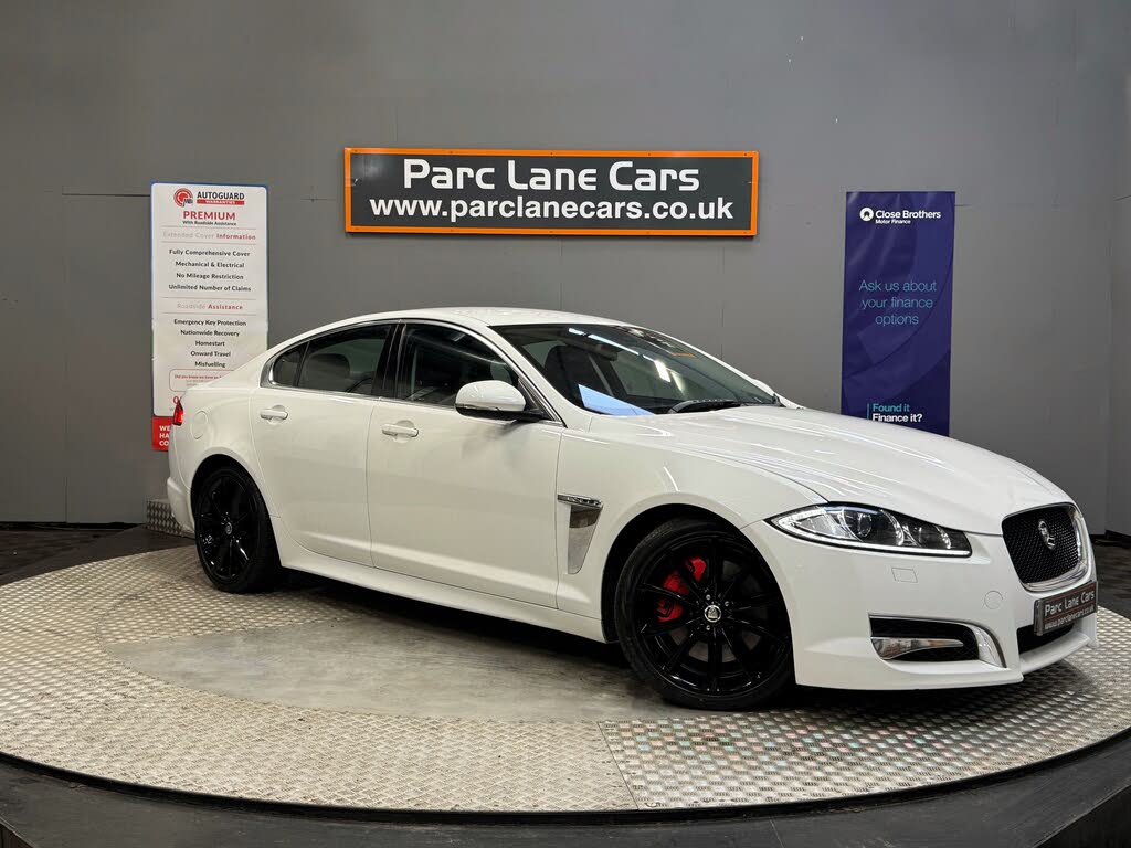 2013 Jaguar XF 3.0TD S Luxury Saloon 4d auto