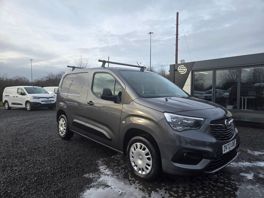 2022 Vauxhall Combo 1.5CDTi Sportive 2000 (100PS)(Eu6d)