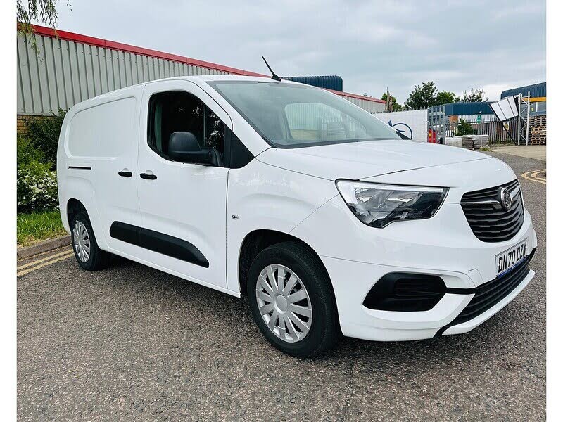2020 Vauxhall Combo 1.5CDTi Sportive 2300 (100PS)(EU6d-T) L2H1 Panel