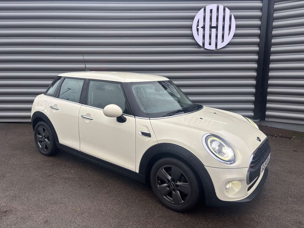 2019 MINI Mini 1.5 One Classic (101bhp) 5d