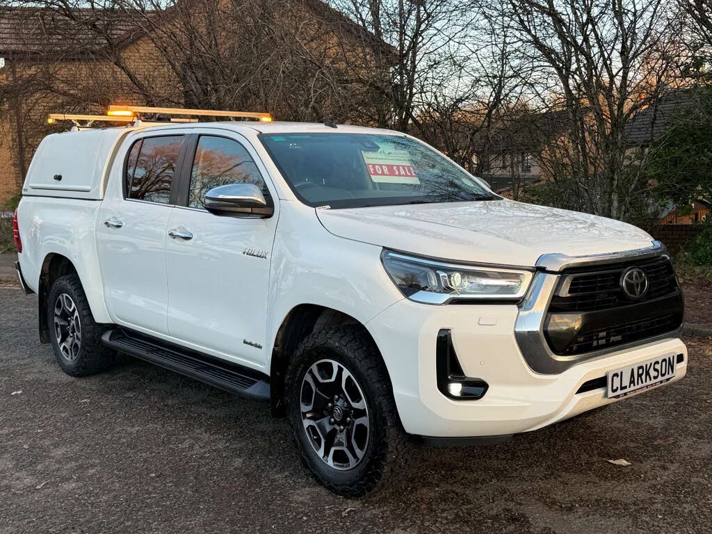 2021 Toyota Hi-Lux 2.4D-4D Invincible (150hp)(Eu6d)