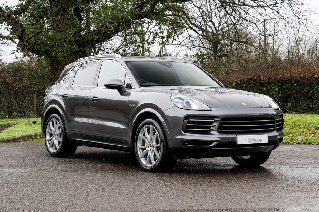 2020 Porsche Cayenne 3.0 V6 E-Hybrid (462ps) Station Wagon