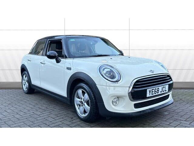 2018 MINI Mini 1.5 Cooper Classic (s/s) Hatchback 5d