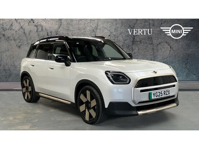 2025 MINI Mini Countryman E Cooper E Exclusive (Level 2)