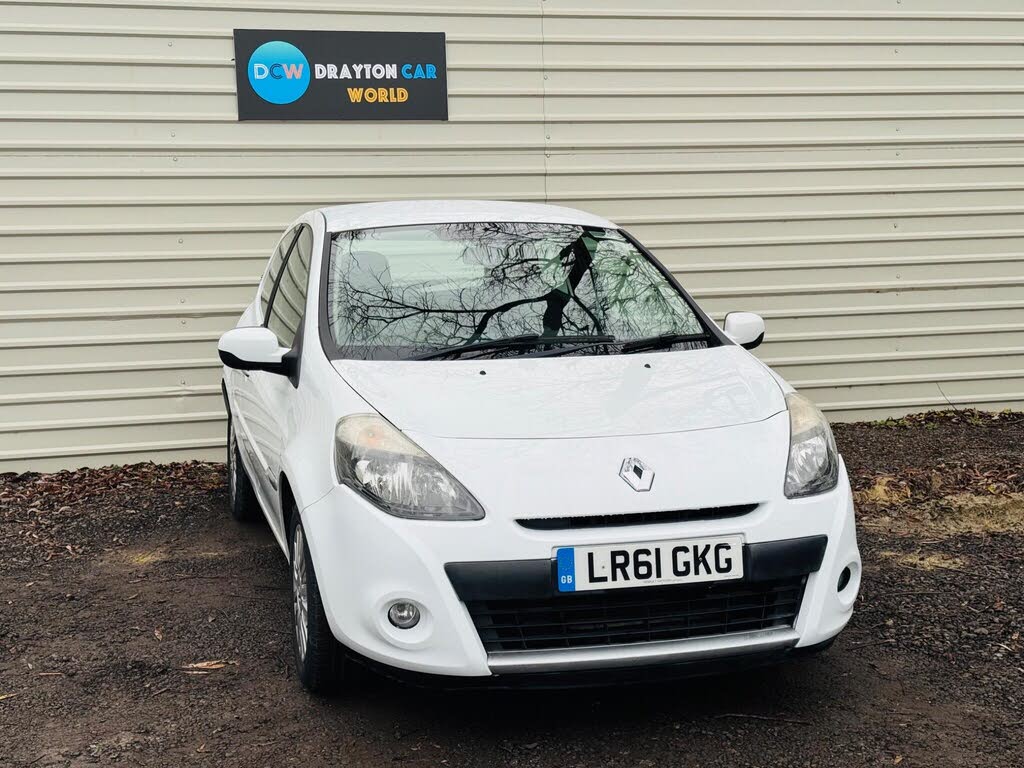 2011 Renault Clio 1.2 I - Music 16v (75bhp)(Euro V) Hatchback 3d