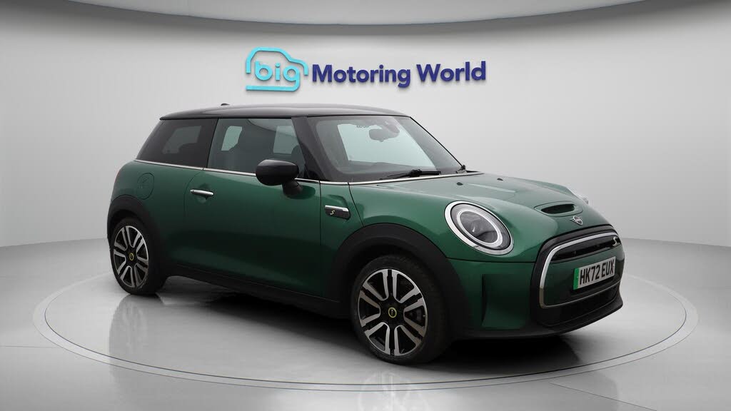 2022 MINI Mini E Cooper S 2)