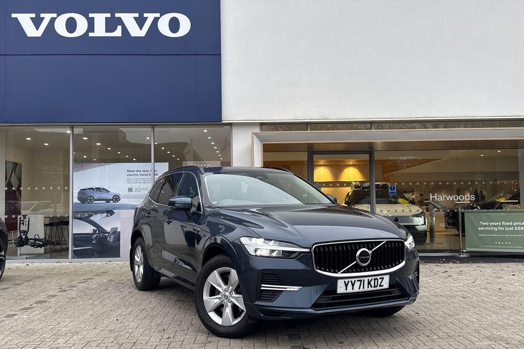 2021 Volvo XC60 2.0 B5 Momentum