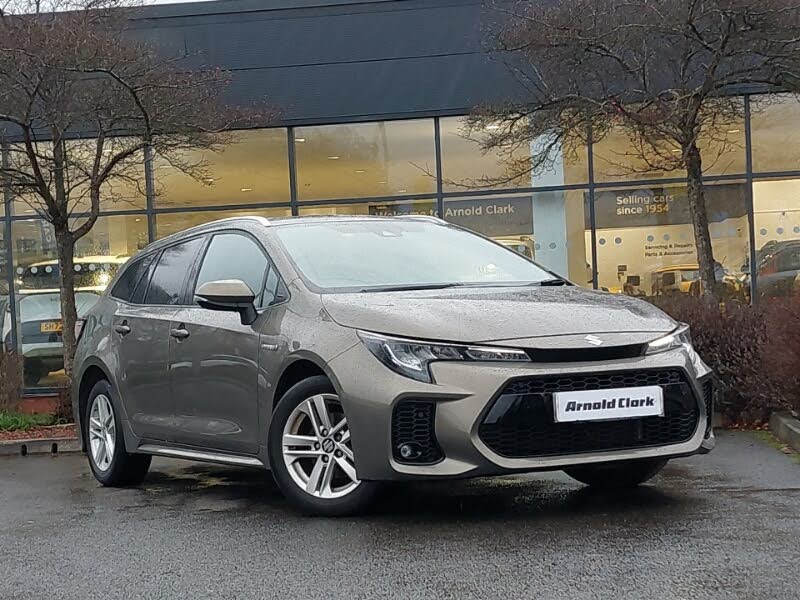 2022 Suzuki Swace 1.8 SZ-T