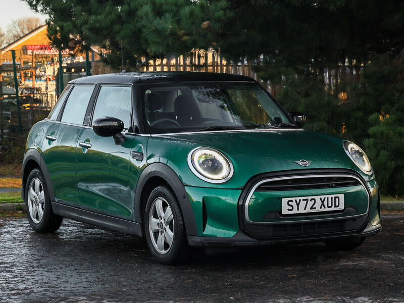 2022 MINI Mini 1.5 Cooper Classic (Premium) Hatchback 5d Auto