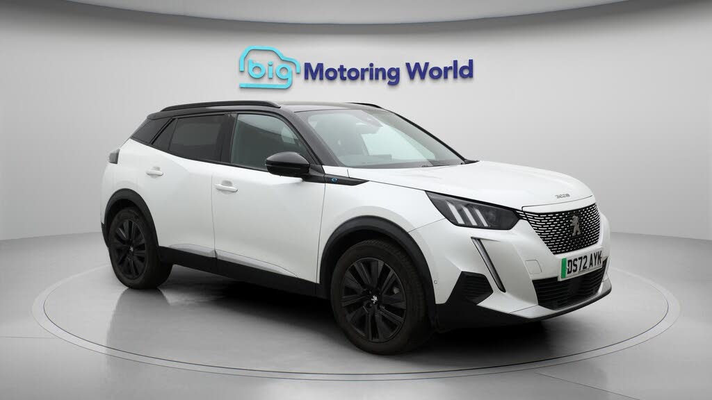 2022 Peugeot 2008 SUV E GT Premium