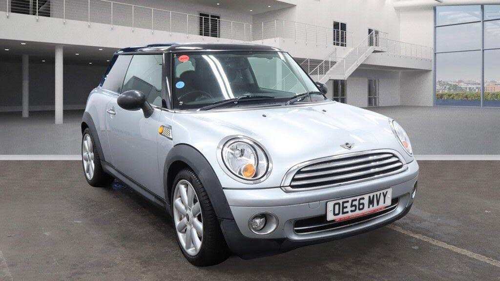2006 MINI Mini 1.6 Cooper (120bhp) Hatchback 3d
